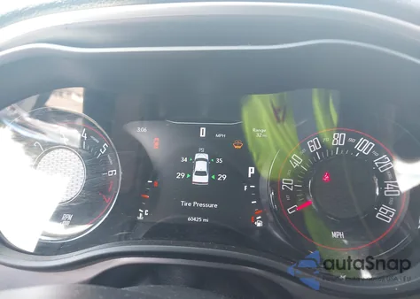 2022 Dodge Challenger Sxt from USA, damaged, VIN 2C3CDZAG5NH263495